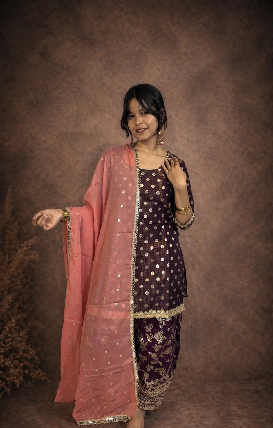 Aira Farshi Salwar Suit Set